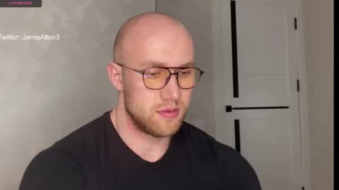 Wlademar online show from 11.22.25