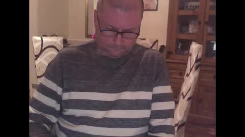 wobble444 online show from 06.08.26