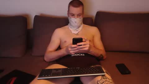 wolf021221 online show from 04.15.26