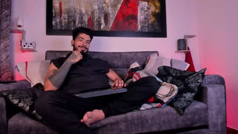 wolferatus online show from 12.24.24