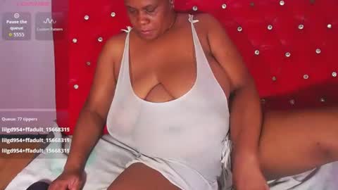 Snapshot of wonderfuldiana chatting on 06.20.26 online show from 06.20.26
