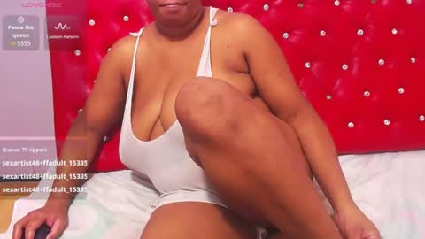 Snapshot of wonderfuldiana chatting on 07.30.26 online show from 07.30.26