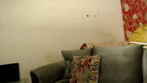 SHENIEL RODRIGUEZ online show from 12.17.24