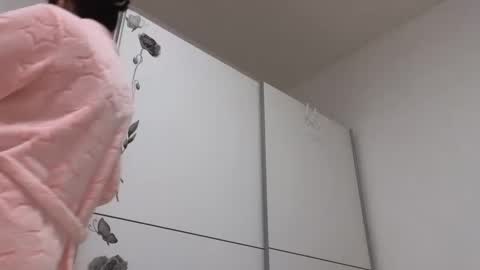 Wondergirl online show from 01.31.25