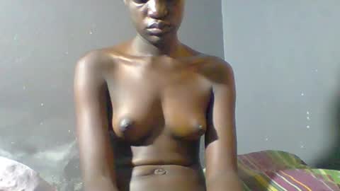 Snapshot of wonders0786 chatting on 03.03.25 Your black bunny online show from 03.03.25