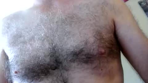 Snapshot of woodiesays chatting on 10.19.25 WoodieSays online show from 10.19.25