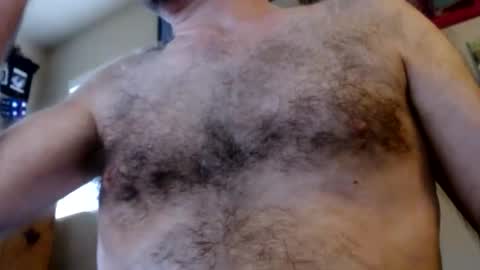 Snapshot of woodiesays chatting on 11.14.25 WoodieSays online show from 11.14.25