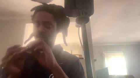 Snapshot of woodpipe69 chatting on 01.20.25 Woodpipe69 online show from 01.20.25