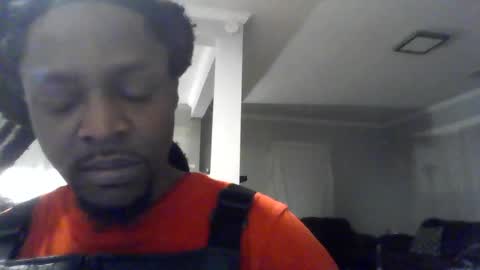 Snapshot of woodpipe69 chatting on 02.21.25 Woodpipe69 online show from 02.21.25