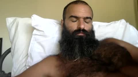 woof_wolf37 online show from 10.05.25