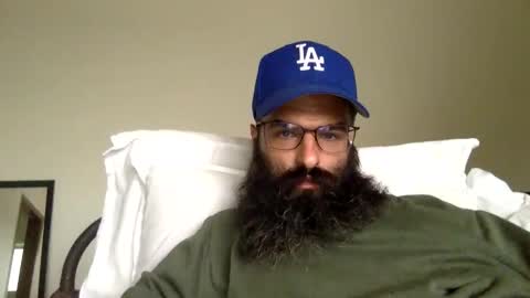 woof_wolf37 online show from 10.25.25