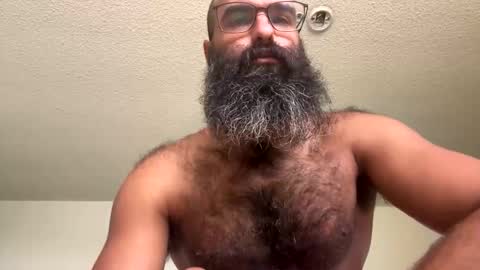 woof_wolf37 online show from 11.05.25