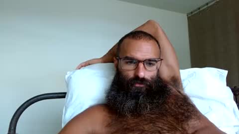 woof_wolf37 online show from 06.17.26