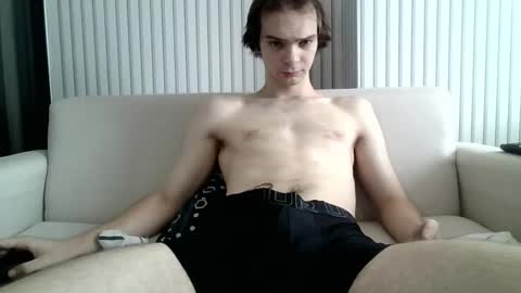 Snapshot of wooziemoo325 chatting on 11.03.25 Steve Brand online show from 11.03.25