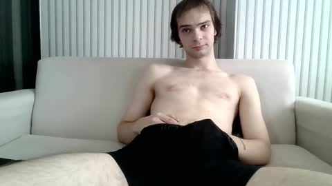 Snapshot of wooziemoo325 chatting on 11.12.25 Steve Brand online show from 11.12.25