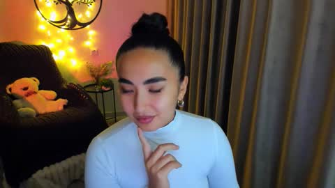 dudetta Kim online show from 11.28.25