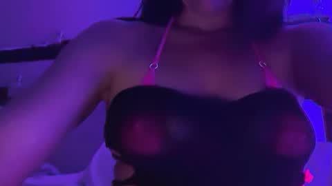 Snapshot of worthdaddy2cum chatting on 04.17.26 cum4me online show from 04.17.26