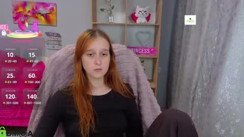 Snapshot of wow_emma_ chatting on 06.12.26 wow_emma_ online show from 06.12.26