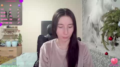 Snapshot of wow_porno_ chatting on 12.26.24 Anna  online show from 12.26.24