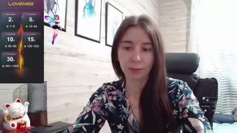 Snapshot of wow_porno_ chatting on 10.05.25 Anna  online show from 10.05.25