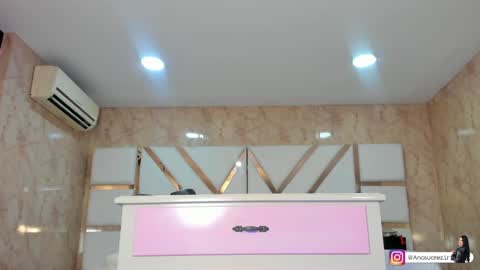 Snapshot of wowana chatting on 12.29.24 STREAMING SCHEDULE 2100 - 0530 GMT-5 online show from 12.29.24