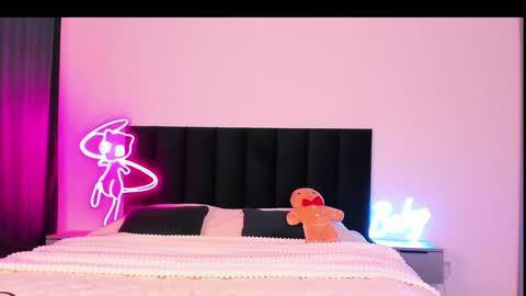 Emi online show from 12.31.24