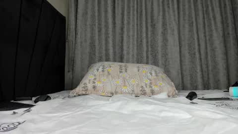              online show from 10.10.25