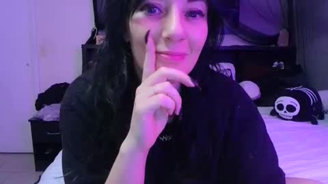 Crystal Lake online show from 05.05.26