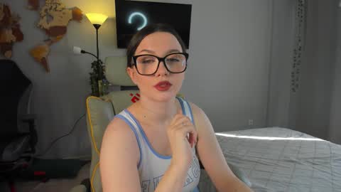 Snapshot of wwow_meow chatting on 03.15.26 Eric and Christine 3 online show from 03.15.26