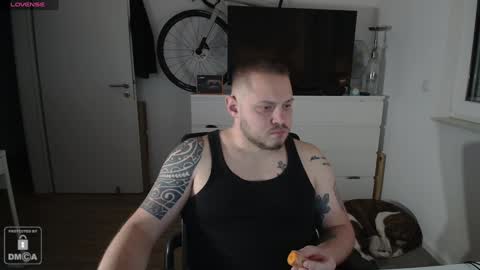 Snapshot of x19marco93x chatting on 01.03.25 x19marco93x online show from 01.03.25