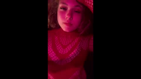 x3maxmaybe online show from 03.12.26