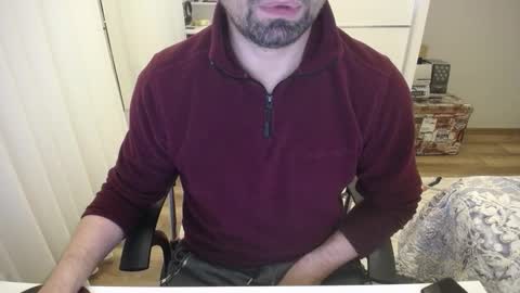 Snapshot of x_____0_____x chatting on 11.16.25 Mr. Lonely online show from 11.16.25