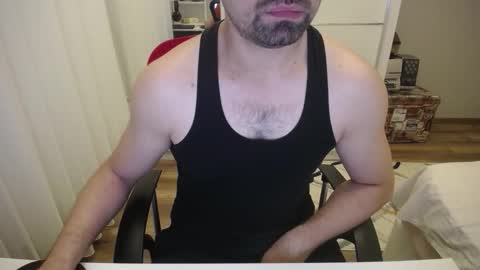 Snapshot of x_____0_____x chatting on 11.23.25 Mr. Lonely online show from 11.23.25