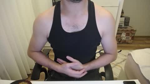 Snapshot of x_____0_____x chatting on 11.25.25 Mr. Lonely online show from 11.25.25