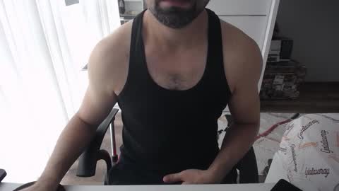 Snapshot of x_____0_____x chatting on 12.02.25 Mr. Lonely online show from 12.02.25