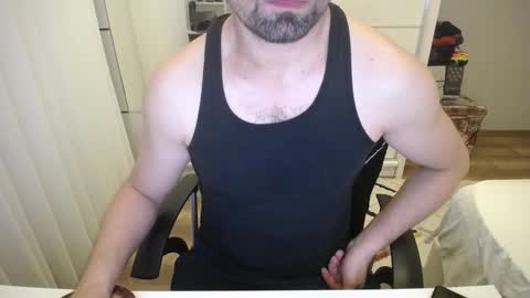 Snapshot of x_____0_____x chatting on 01.12.26 Mr. Lonely online show from 01.12.26