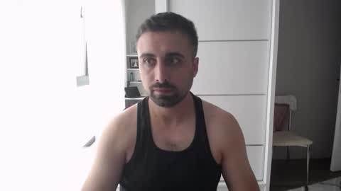 Snapshot of x_____0_____x chatting on 06.19.26 Mr. Lonely online show from 06.19.26