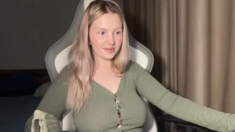 eva online show from 11.10.25