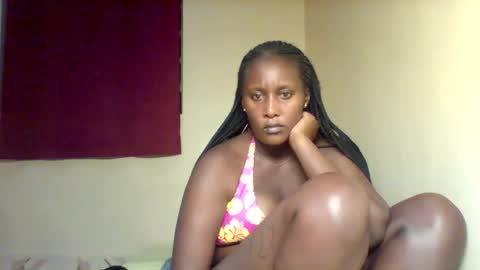 Snapshot of x_melanine chatting on 10.02.25 X melanine online show from 10.02.25