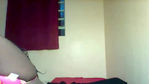 Snapshot of x_melanine chatting on 10.04.25 X melanine online show from 10.04.25