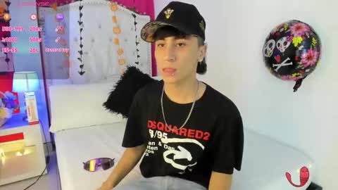 xaanderGrey online show from 10.24.25