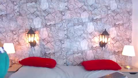 Snapshot of xabier_583 chatting on 02.16.25 xabier online show from 02.16.25