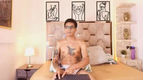 Snapshot of xabier_583 chatting on 02.21.26 xabier online show from 02.21.26