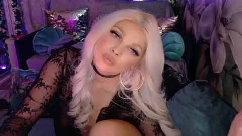 sooo hey im Sperm Mystik from Fuckistan i want you full my all holes bcs i have penis fever online show from 03.01.25
