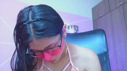 XALLYSONX online show from 04.17.26