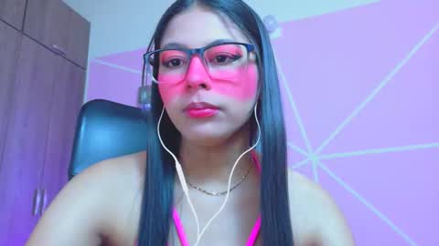 XALLYSONX online show from 04.22.26