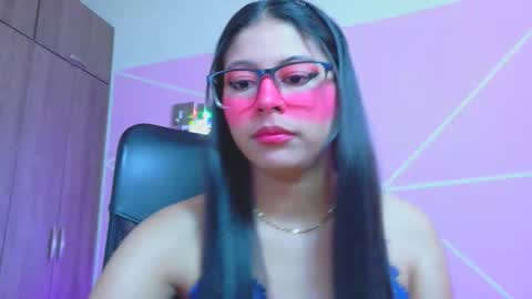 Snapshot of xallysonx_ chatting on 05.05.26 XALLYSONX online show from 05.05.26