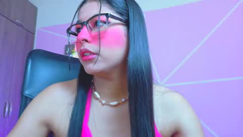 Snapshot of xallysonx_ chatting on 05.15.26 XALLYSONX online show from 05.15.26