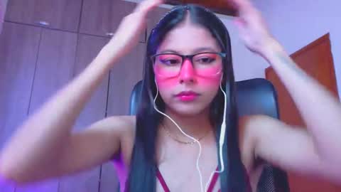 Snapshot of xallysonx_ chatting on 06.07.26 XALLYSONX online show from 06.07.26