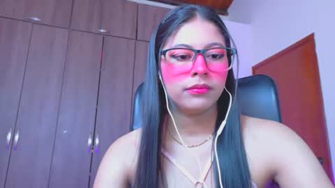 Snapshot of xallysonx_ chatting on 06.27.26 XALLYSONX online show from 06.27.26